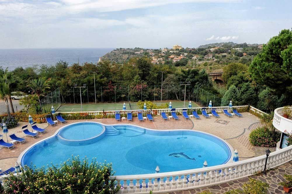Villaggio Pineta Petto Bianco Capo Vaticano Luaran gambar