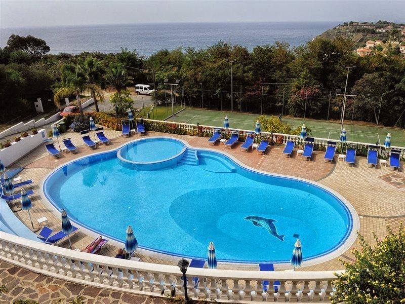 Villaggio Pineta Petto Bianco Capo Vaticano Luaran gambar